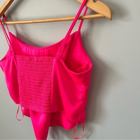 Urban Outfitters Silence + Noise Mimi Cowl Neck Barbie Pink Halter Top Sz M NWT - Picture 15 of 16